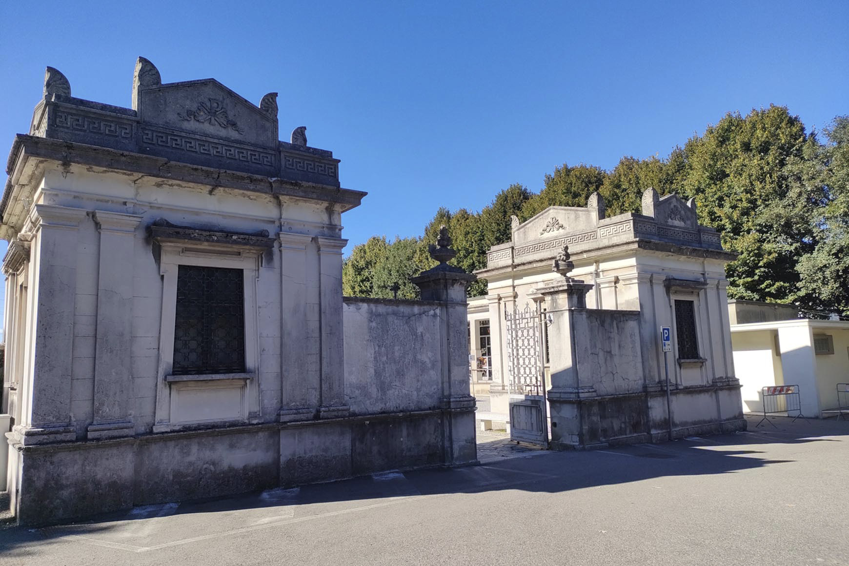 Cimitero Monteolimpino