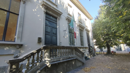 Centro civico di Camnago Volta